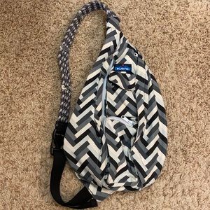 KAVU CROSSBODY PURSE